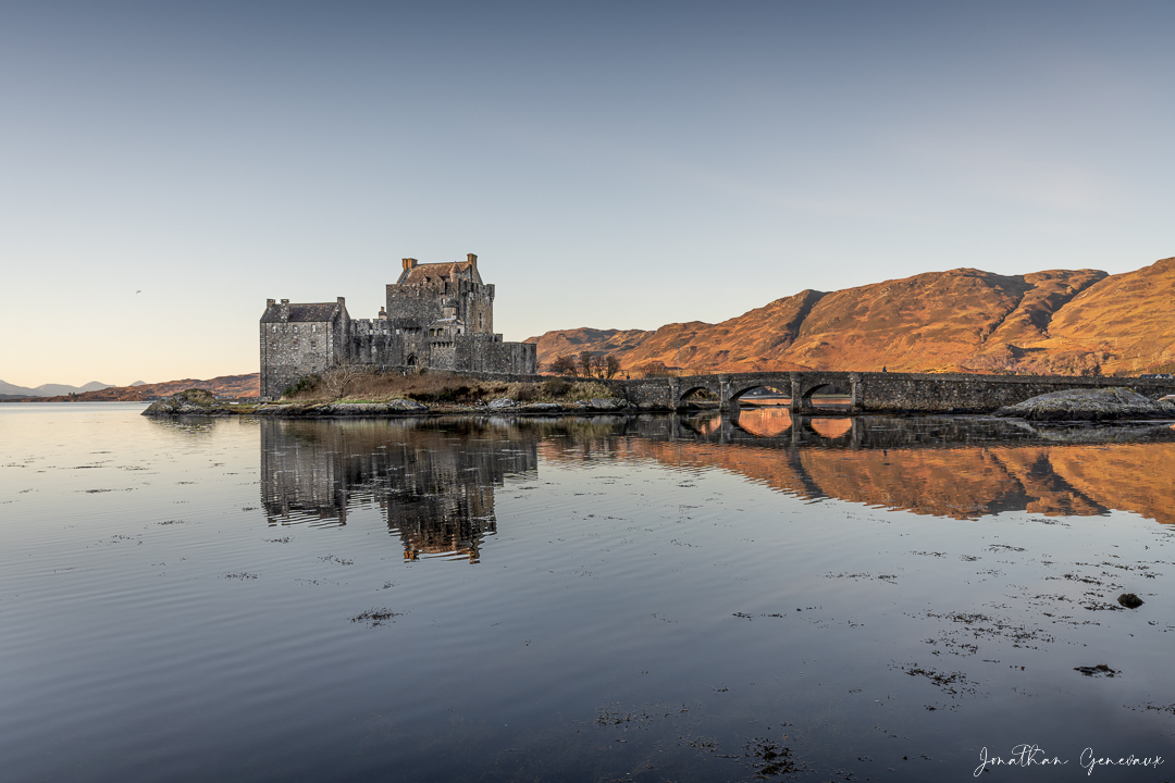 Visite du chateau D'Eilean Donan lors d'un voyage organisé en Ecosse.